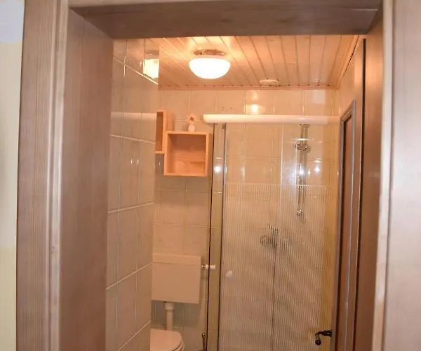 Bivanje na kmetiji Farm 